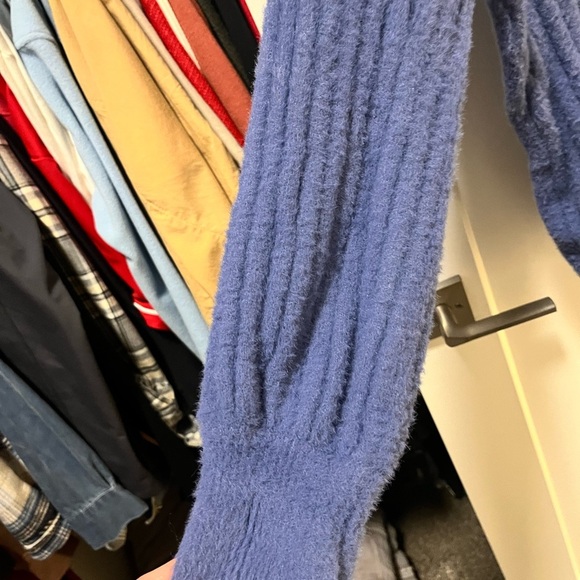 Aerie Fuzzy Sweater - Picture 4 of 4